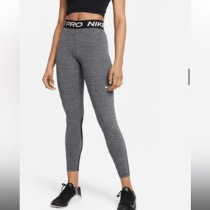 Nike Heather Gray Women's Leggings